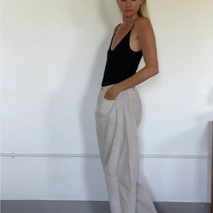 Vincent James V Neck Tank size x small